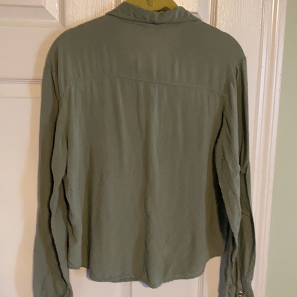 Don’t ask why button army green shirt - Picture 5 of 10